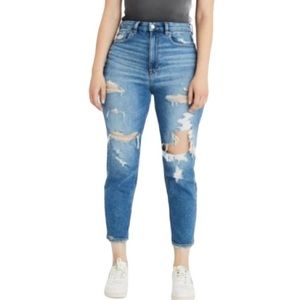 American Eagle Curvy Mom Distressed 